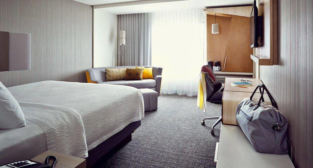 Courtyard By Marriott Wayne Fairfield Hotel Exterior foto