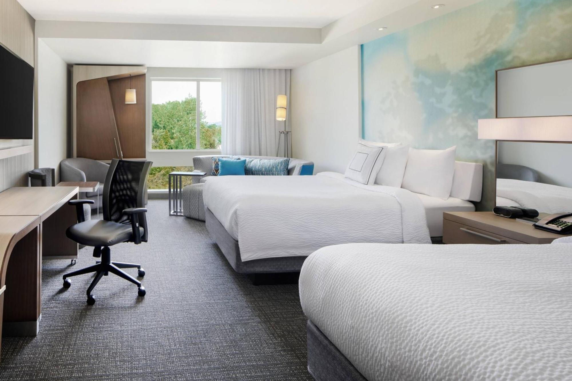 Courtyard By Marriott Wayne Fairfield Hotel Exterior foto
